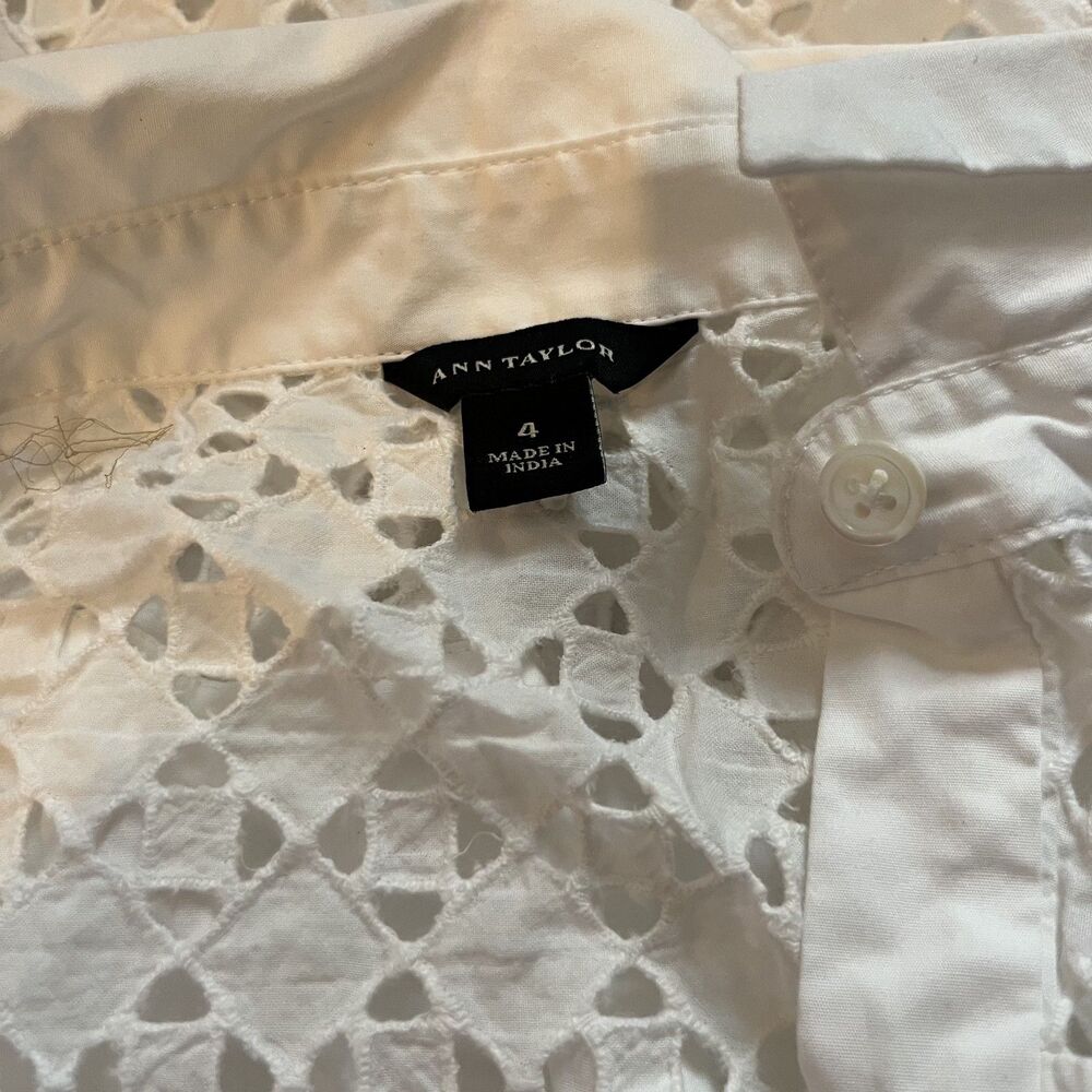 Ann Taylor White 100% Cotton Sundress Shirt Dress Size 4 Eyelet Collar Button - Picture 6 of 6